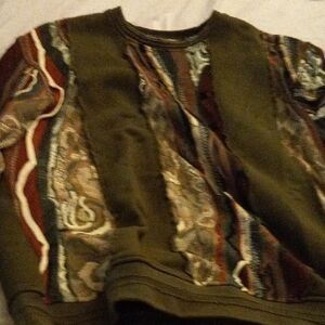 COOGI Men's Earth Tone Crewneck Sweater